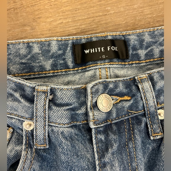 White fox jeans, never worn, washed once - Picture 2 of 4